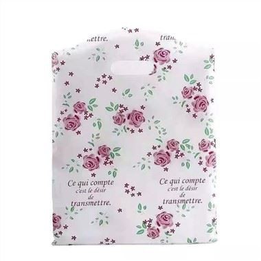 Nákupné tašky s vyrezanou rukoväťou